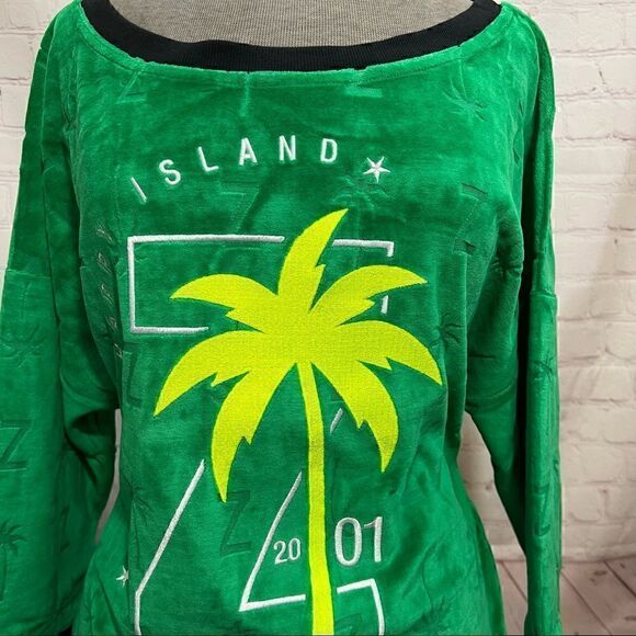 L Zumba Original boat shoulder Pullover. Nwt - Picture 6 of 13